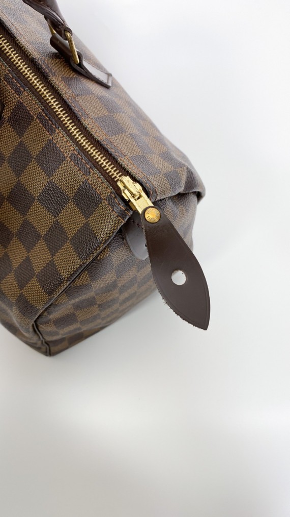 Louis Vuitton Speedy 33