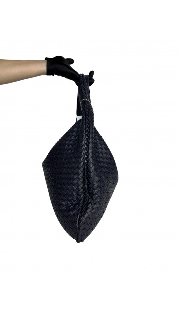 Bottega Veneta Hobo Bag Size Maxi