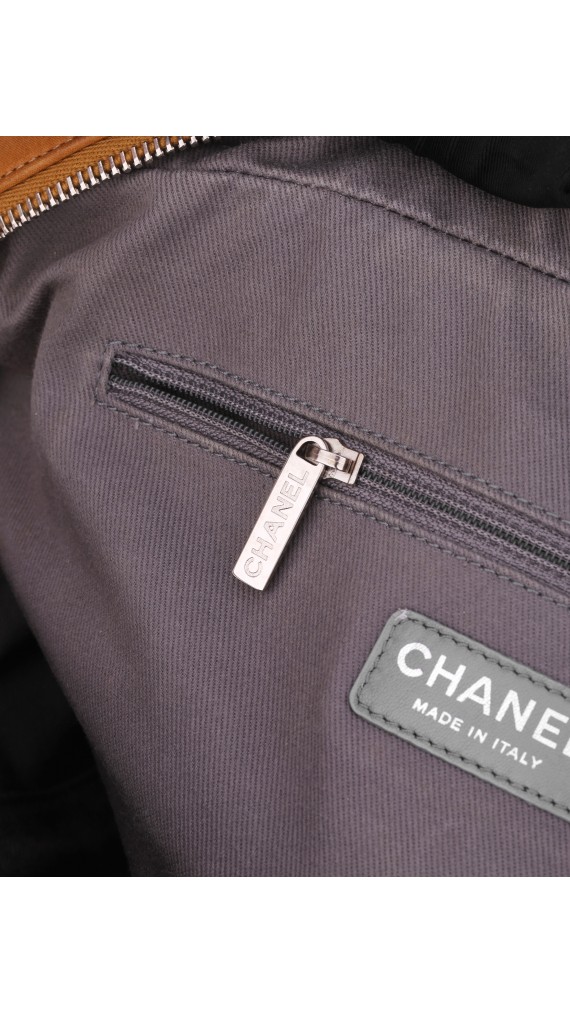 Chanel Shoulder Bag med skulderlenk