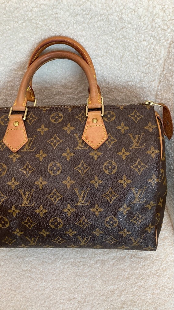 Louis Vuitton Speedy 30