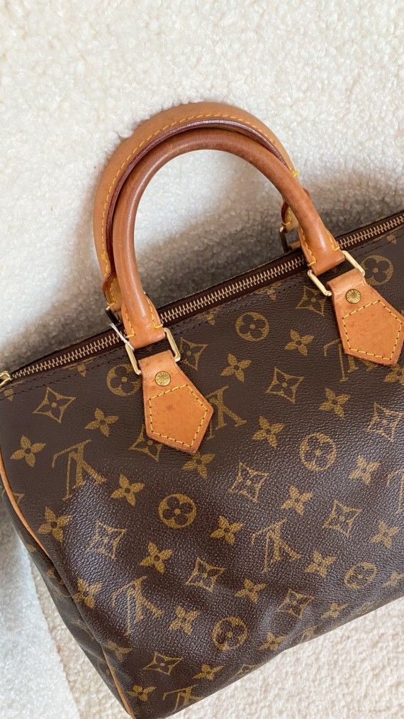 Louis Vuitton Speedy 30