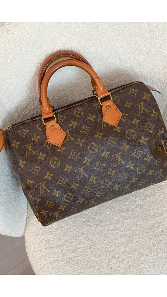 Louis Vuitton Speedy 30