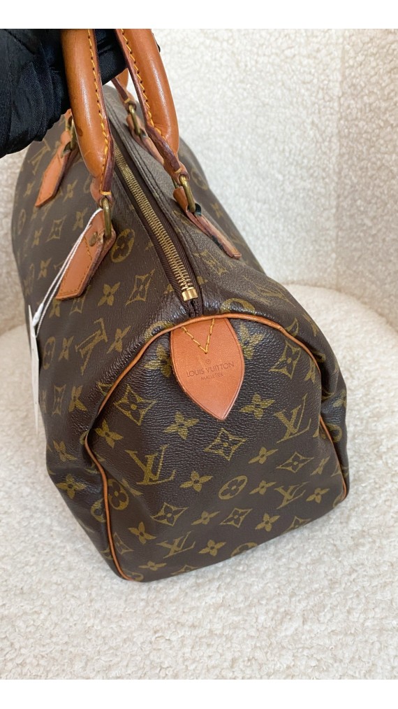 Louis Vuitton Speedy 30