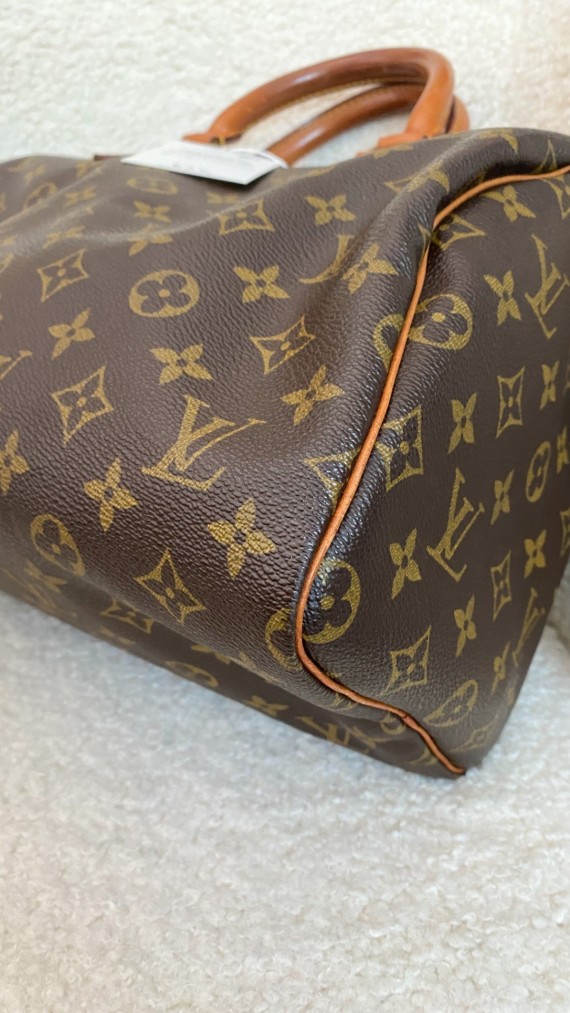 Louis Vuitton Speedy 30