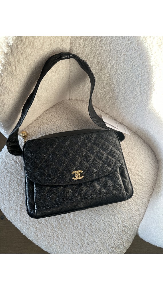 Chanel Caviar Shoulder Bag