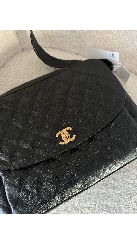 Chanel Caviar Shoulder Bag