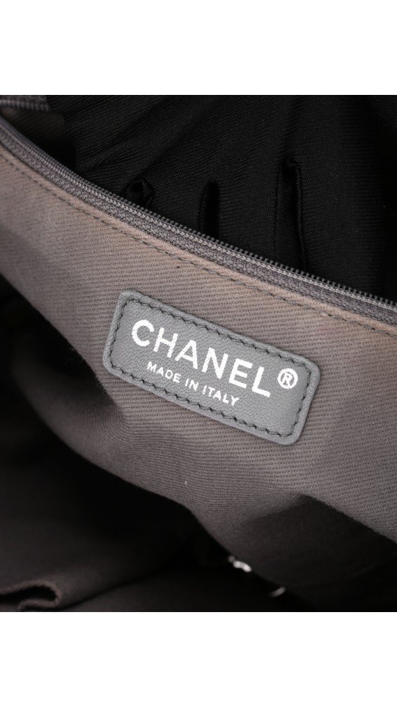 Chanel Shoulder Bag med skulderlenk