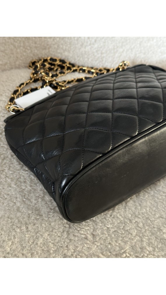 Vintage Chanel Shoulder Bag