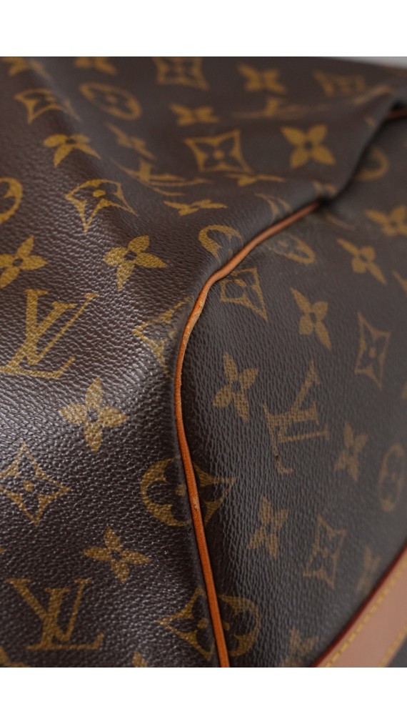 Louis Vuitton Keepall 55 Shoulder Bag