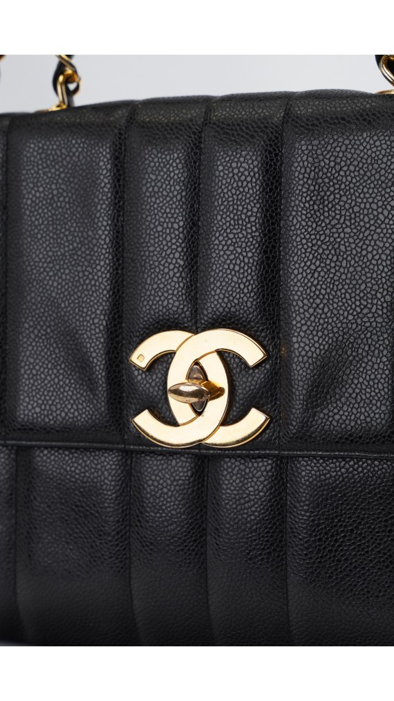 Vintage Chanel Caviar Single Shoulder Flap Size Jumbo