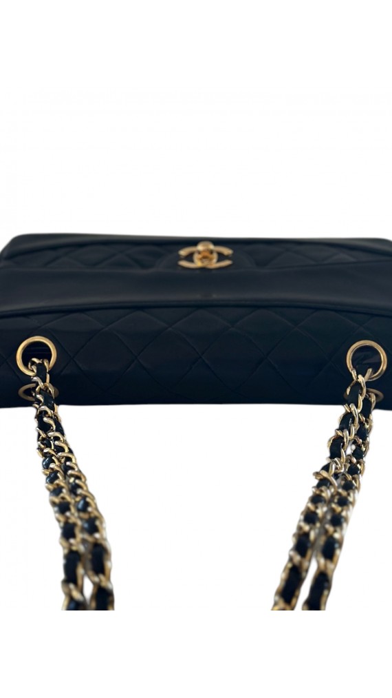 Chanel Single Flap Bag m clutch