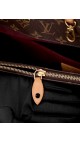 Louis Vuitton Montaigne GM Shoulder Bag