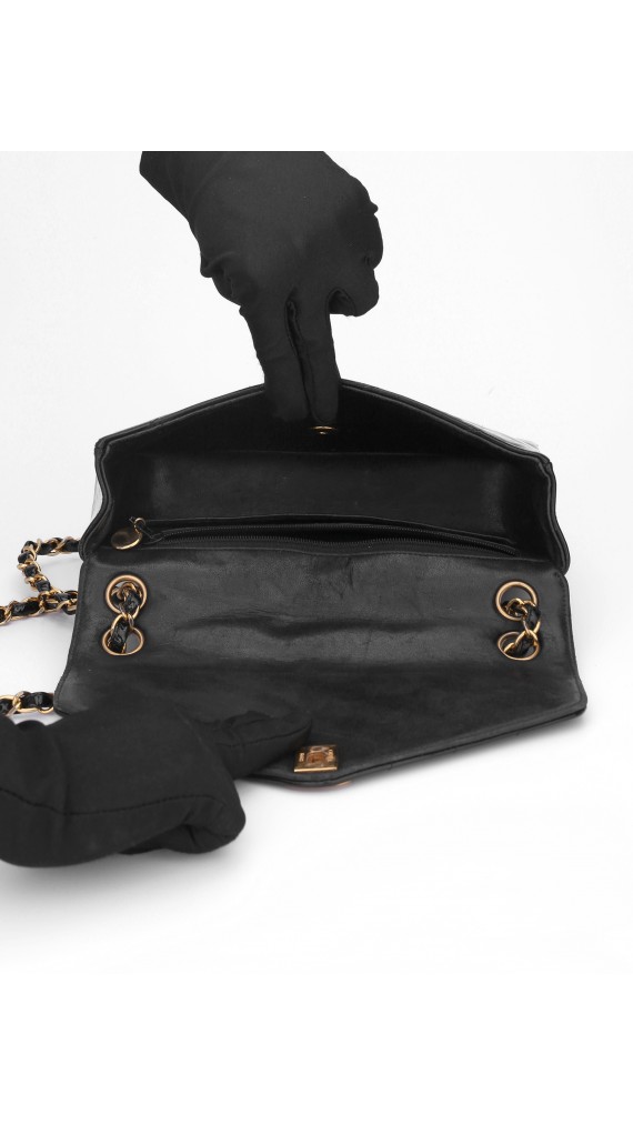 Chanel Single Flap Patent Shoulder Bag