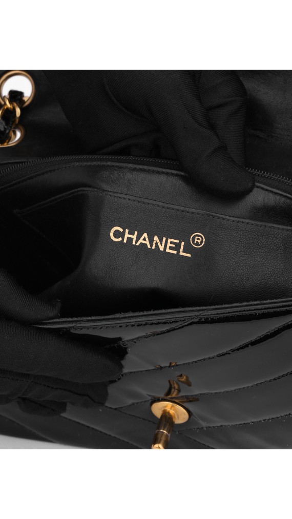 Chanel Single Flap Patent Shoulder Bag