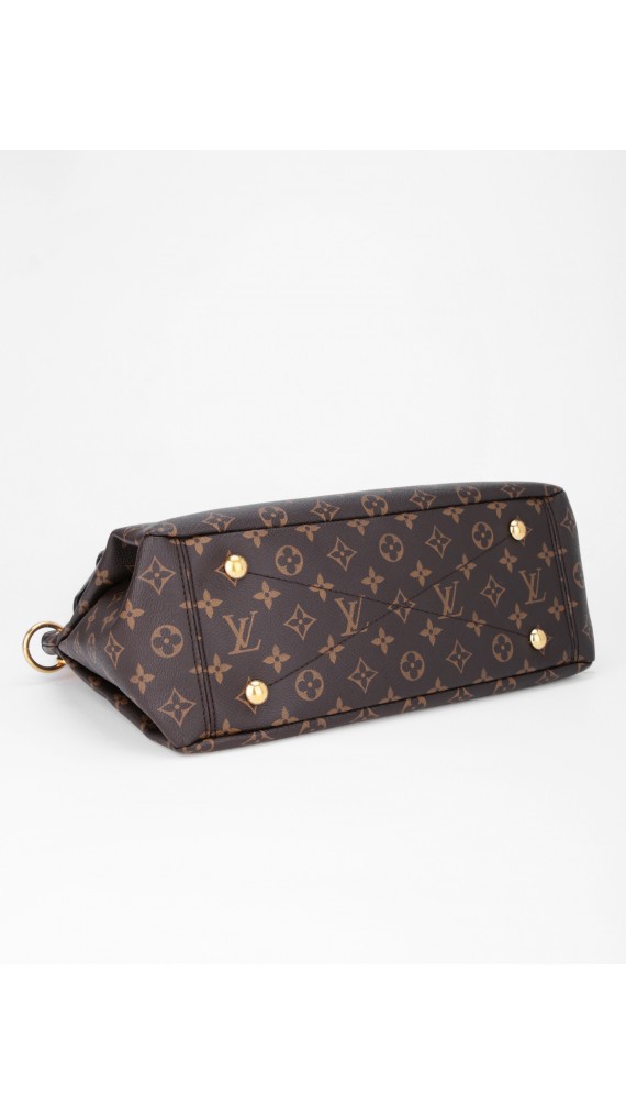 Louis Vuitton Pallas Shoulder Bag