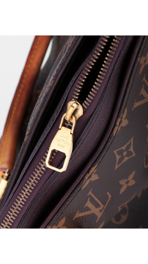 Louis Vuitton Pallas Shoulder Bag