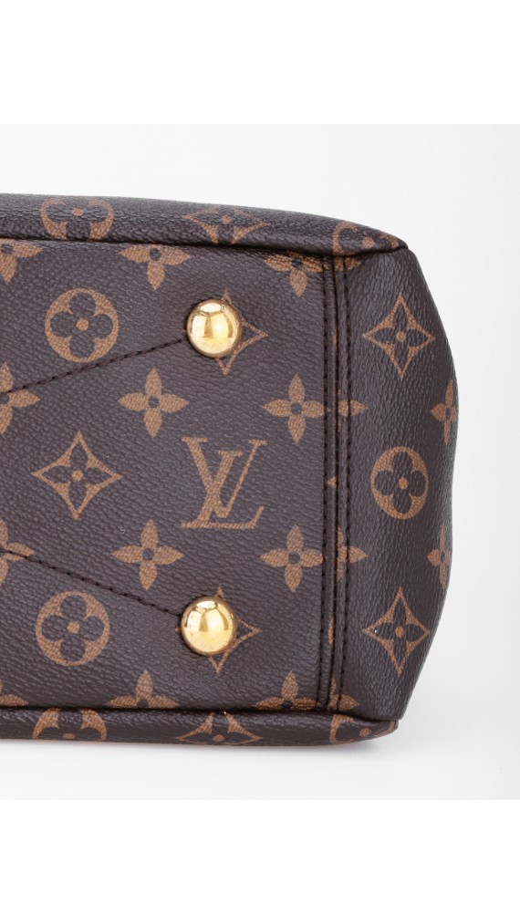 Louis Vuitton Pallas Shoulder Bag