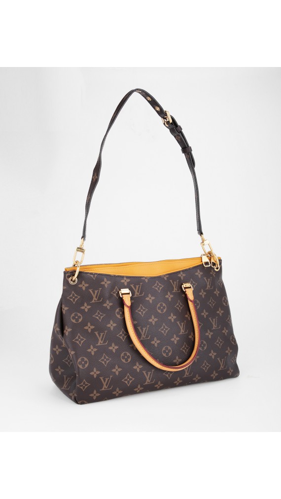 Louis Vuitton Pallas Shoulder Bag