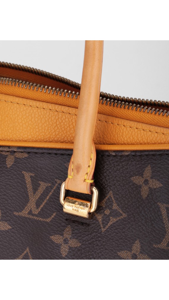 Louis Vuitton Pallas Shoulder Bag