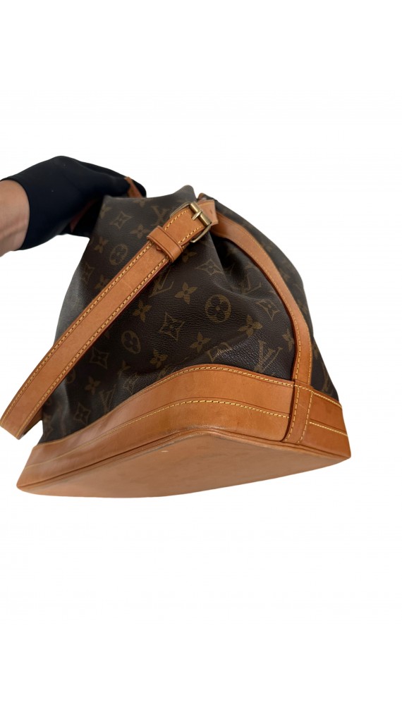 Louis Vuitton Noé GM Shoulder Bag