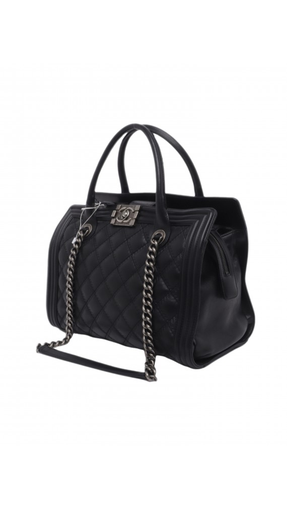 Chanel Large Zipped Shopping Bag