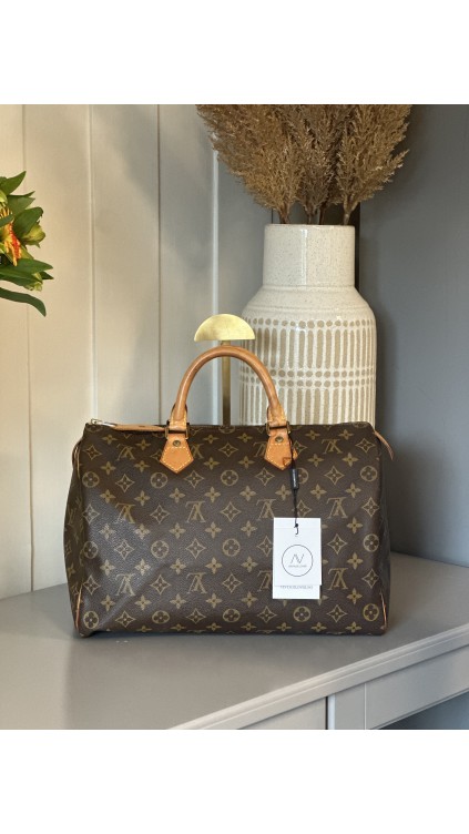 Louis Vuitton Speedy 30