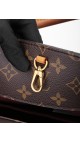 Louis Vuitton Montaigne GM Shoulder Bag