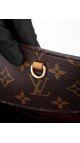 Louis Vuitton Montaigne GM Shoulder Bag