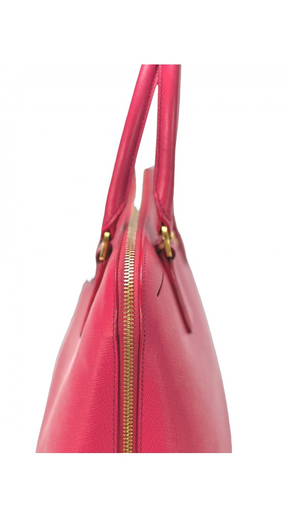 Prada Saffiano Lux Dome Bag i Rosa