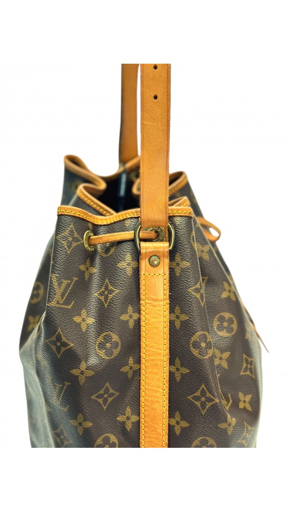 Louis Vuitton Noé GM Shoulder Bag