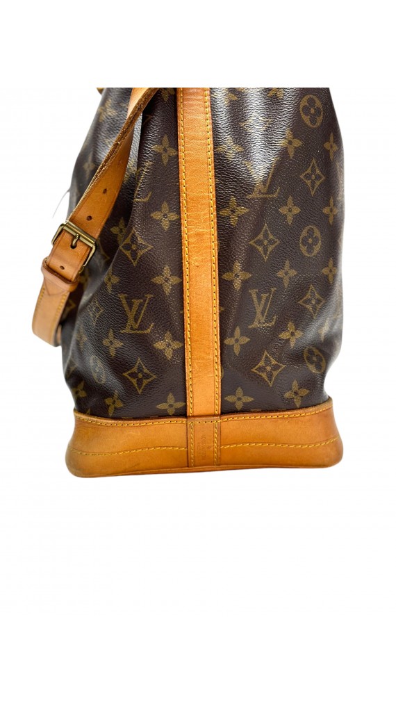 Louis Vuitton Noé GM Shoulder Bag