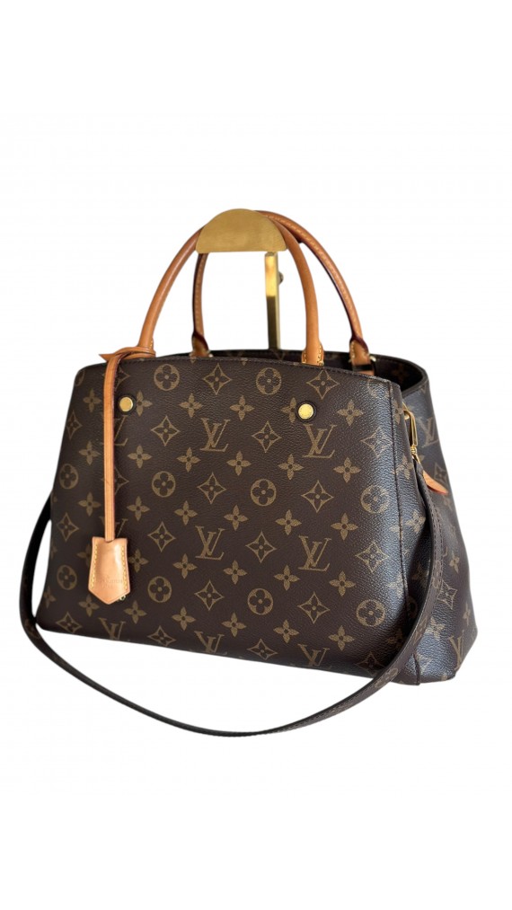 Louis Vuitton Montaigne GM Shoulder Bag