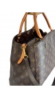 Louis Vuitton Montaigne GM Shoulder Bag