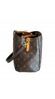 Louis Vuitton Montaigne GM Shoulder Bag