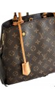 Louis Vuitton Montaigne GM Shoulder Bag