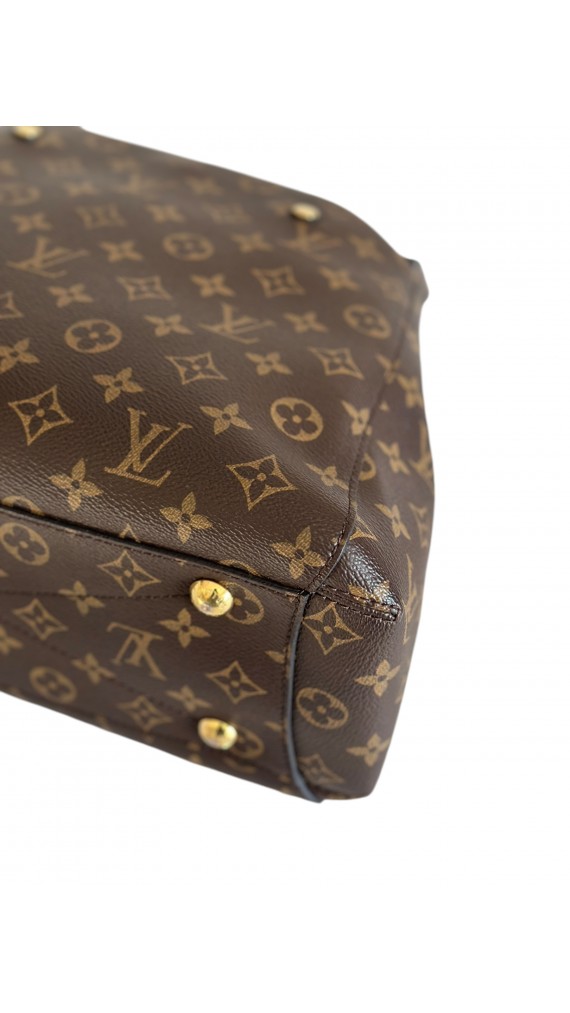 Louis Vuitton Montaigne GM Shoulder Bag