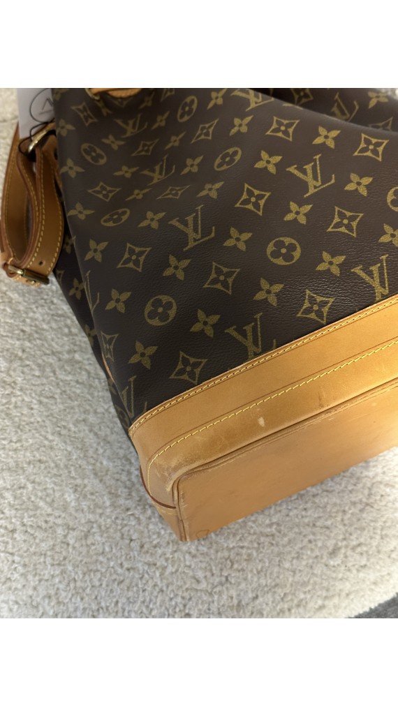 Louis Vuitton Noé GM Shoulder Bag