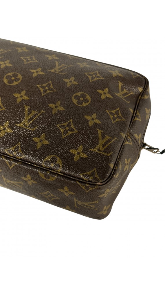 Louis Vuitton Trousse Toilette monogram Size 26