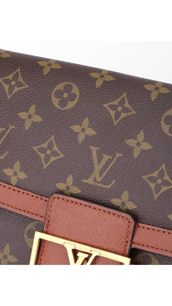 Louis Vuitton Dauphine Shoulder Bag