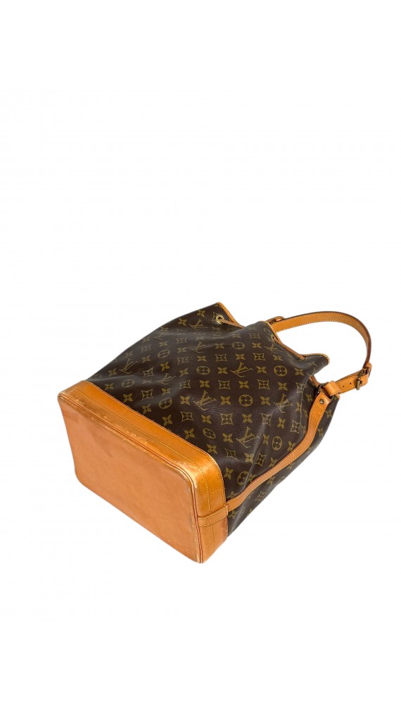 Louis Vuitton Nóe Shoulder Bag