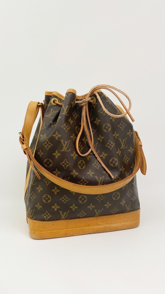 Louis Vuitton Noé GM Shoulder Bag