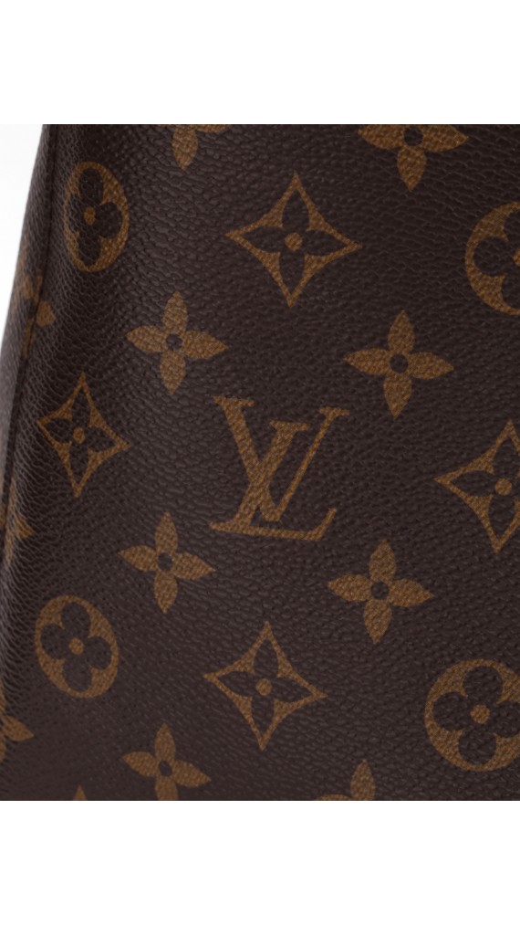 Louis Vuitton Montaigne