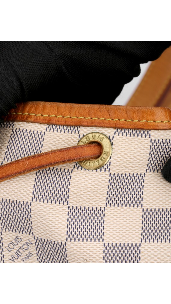 purse 18