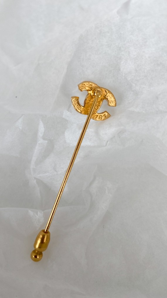 Autentisk Chanel Brosje/ Lapel pin