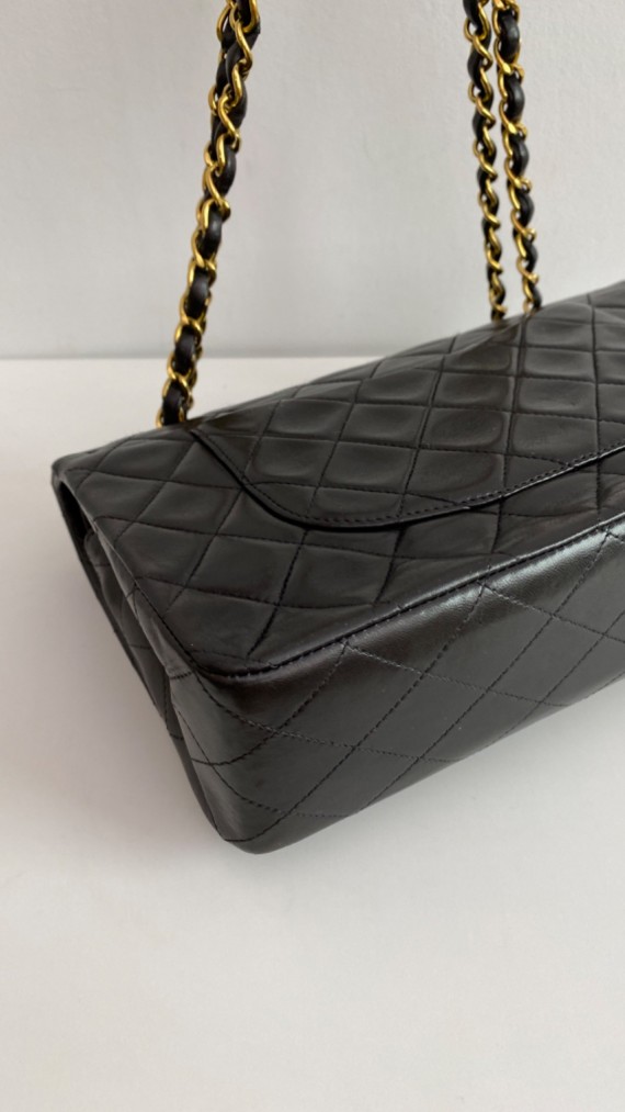 Chanel Classic Double Flap Bag Medium