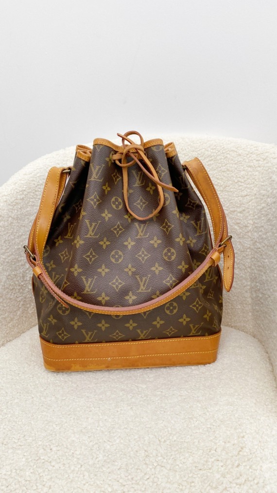 Louis Vuitton Noé GM shoulder bag