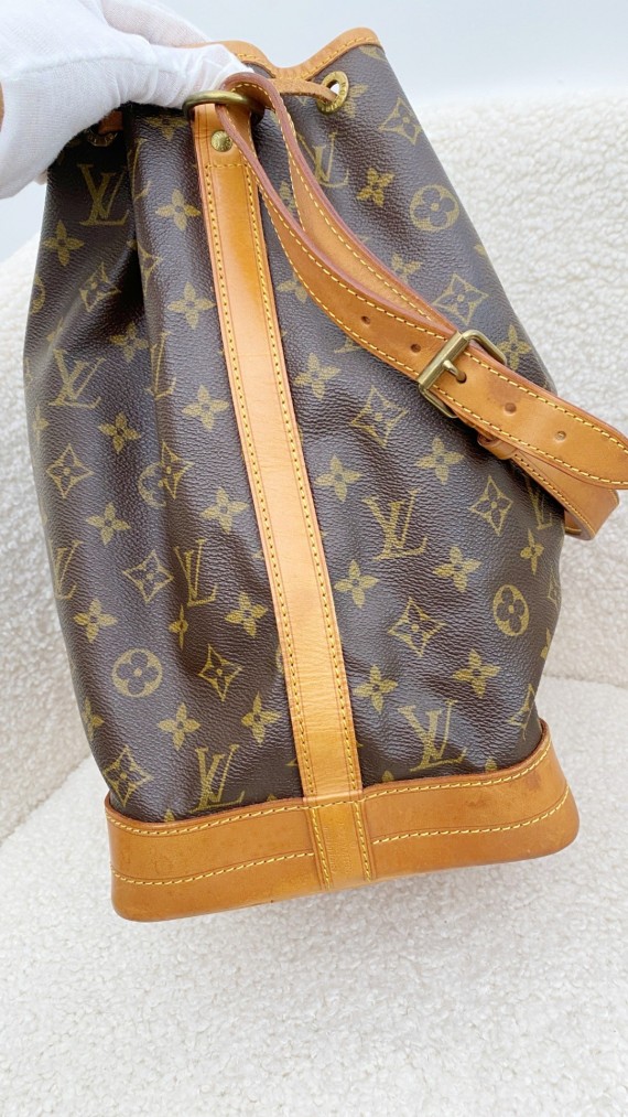 Louis Vuitton Noé GM shoulder bag