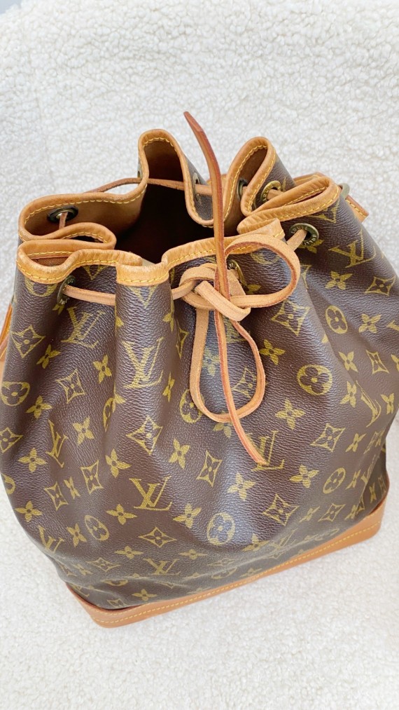 Louis Vuitton Noé GM shoulder bag