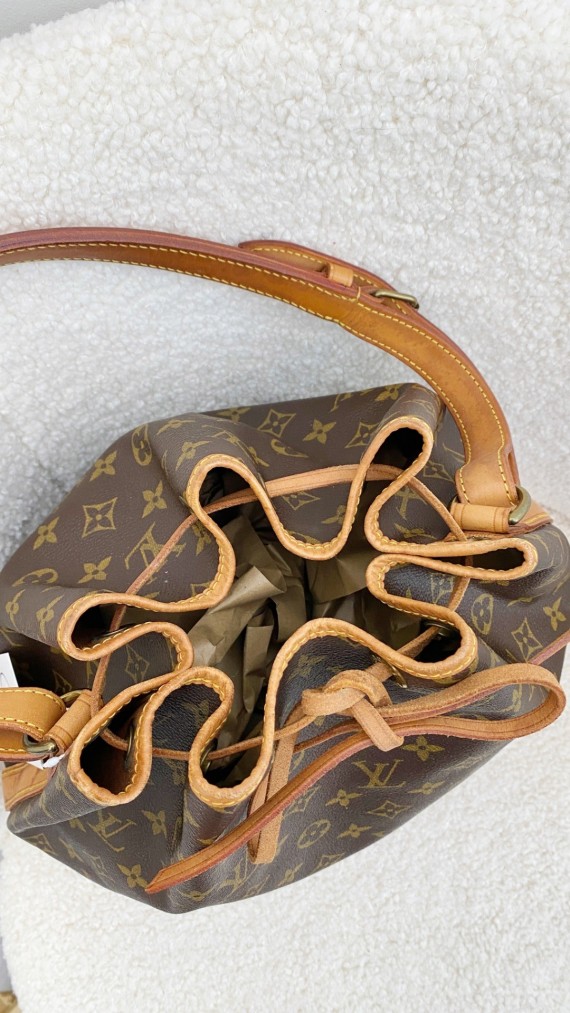 Louis Vuitton Noé GM shoulder bag