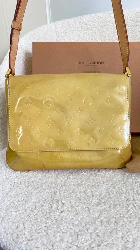 LV Vernis Shoulder Bag